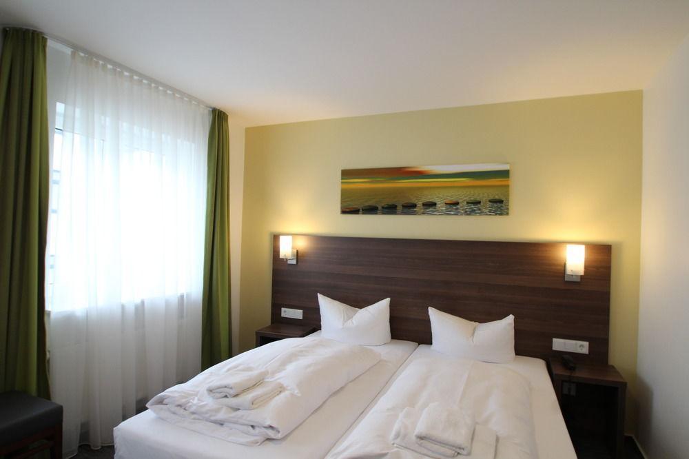 Trip Goethe Business Messe 3*